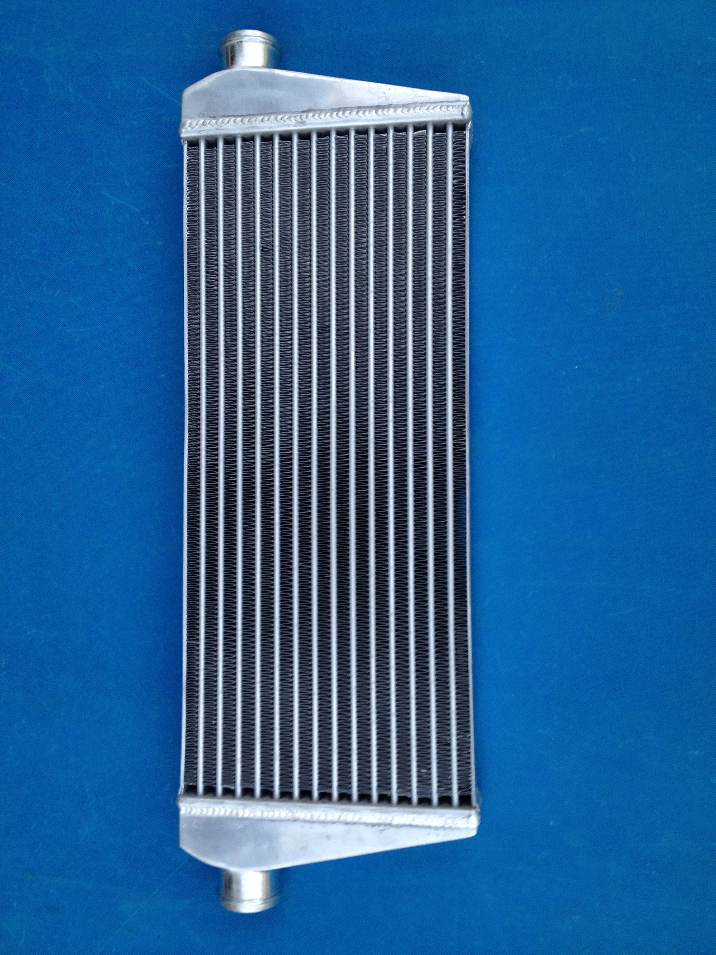  универсален алуминиев интеркулер за преден монтаж 722 * 243 * 58 мм, 51 мм вход / изход с висок поток лек тегло турбо супер зарядна система Изображение 1