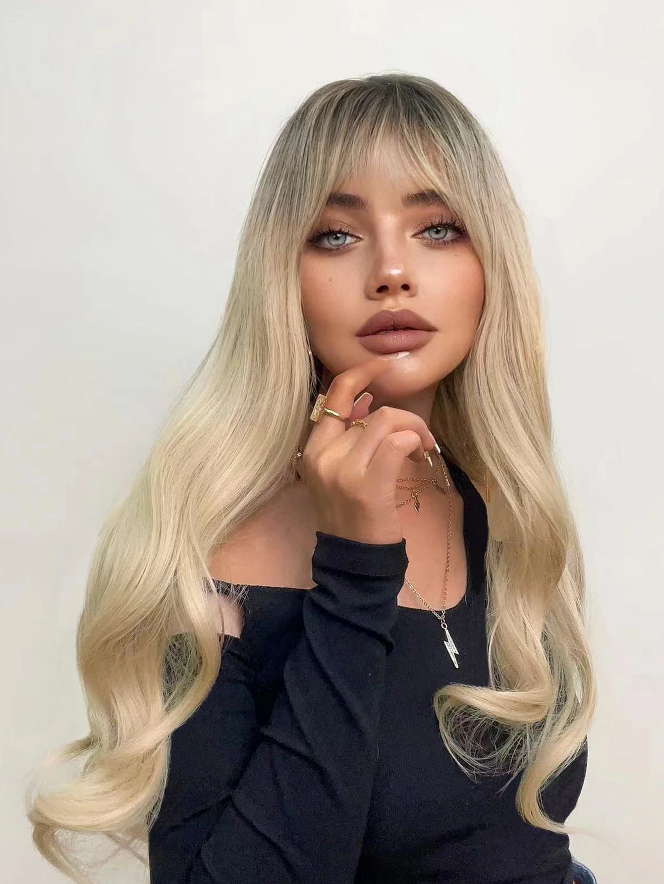 26Inch Blond Golden Gradient Black Brown Synthetic Wigs with Bangs Long Natural Wavy Hair Wig for Women Ежедневна употреба Топлоустойчива Изображение 2