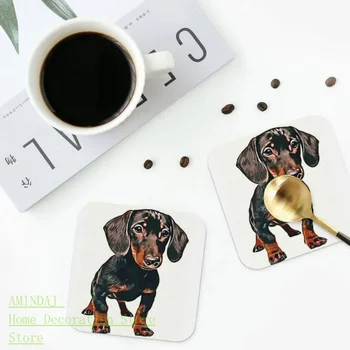 Dachshund Dog Pupy Pet Coasters Кожени подложки Водоустойчива изолация Кафе постелки за декор Начало Кухня Подложки за хранене Комплект от 4