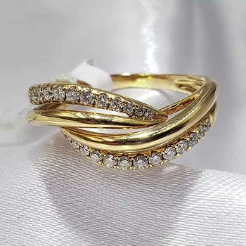Huitan 2022 Нови модерни пръстени за жени Висококачествен златен цвят Брилянтен кубичен цирконий Пръстени за пръсти Сватбени годежни бижута