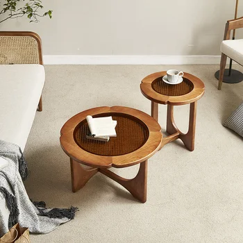 Масивна дървена ратанова тъкана маса за чай, малък тип домакинство, двуслойна стъклена маса за ръбове, ретро бяла восъчна маса